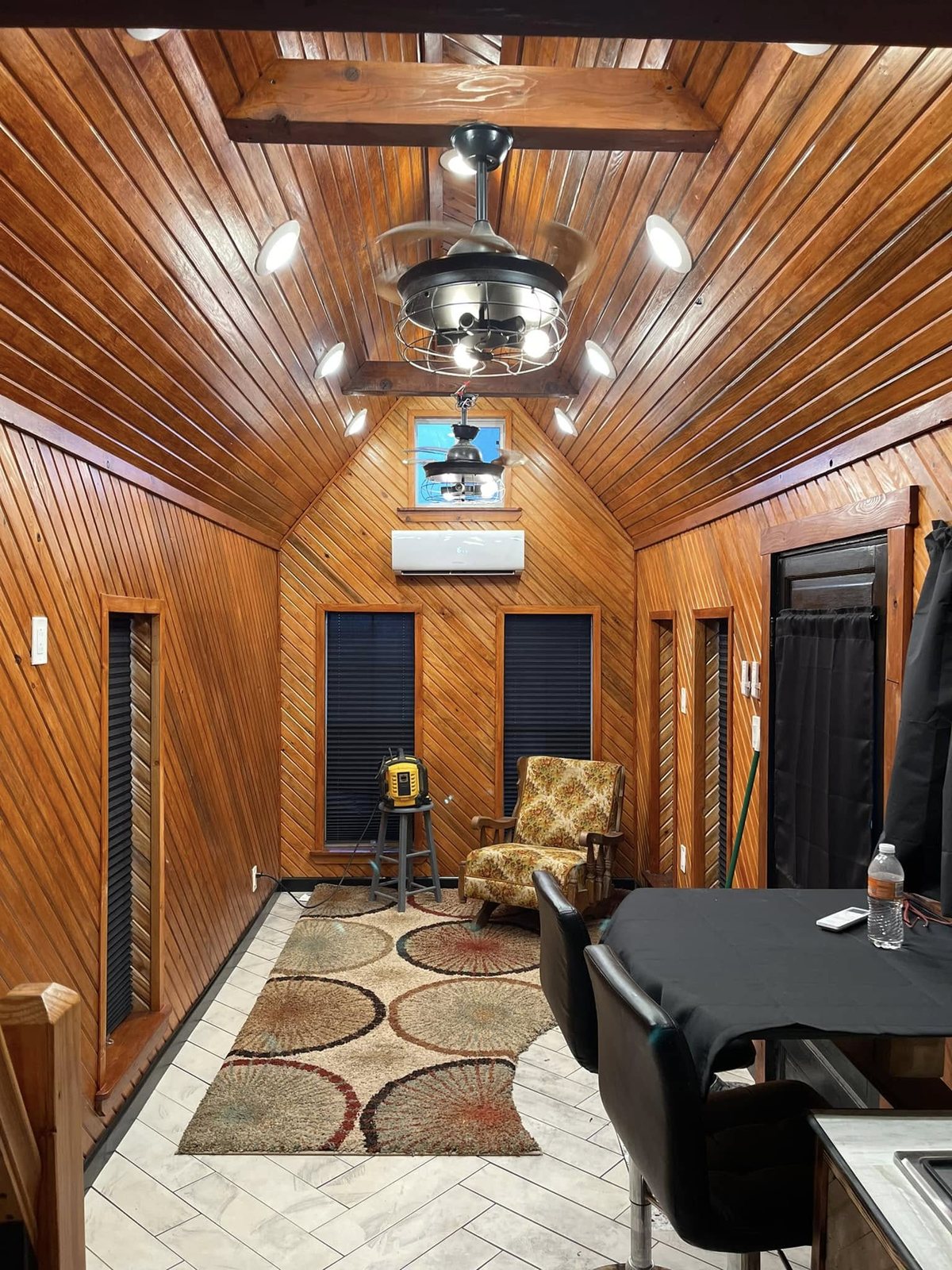 Interior terminado de tiny home